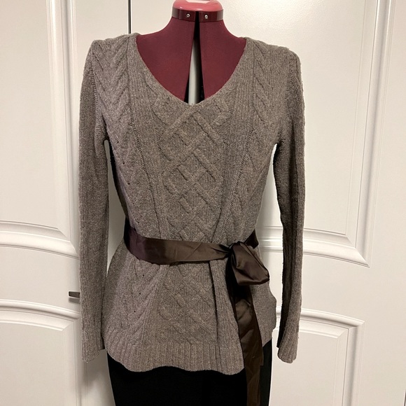 One of a kind Vintage 1990’s Gap wool blend V Neck cable sweater size L - Picture 2 of 10